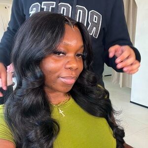 Meet your Posher, Hillary